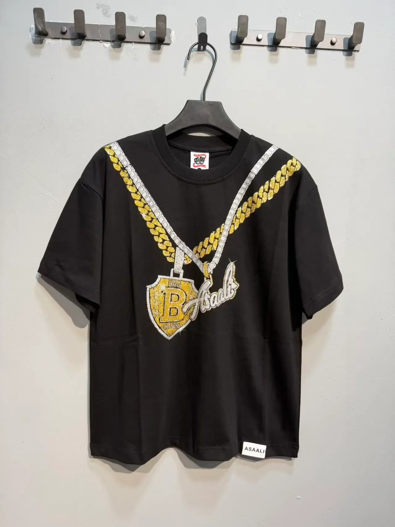 ASAALI Chain Shield Graphic Black T-Shirt 5