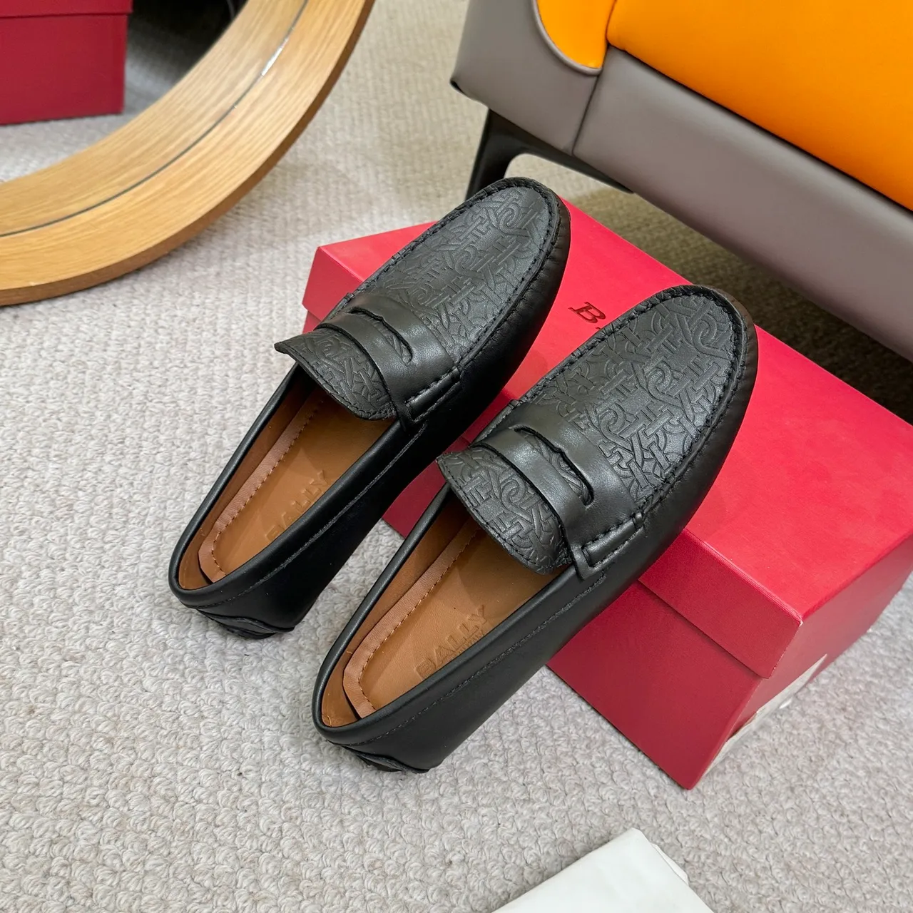 BALLY Black Brown Embossed Geometric Pattern Penny Strap Loafer 8