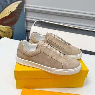 Zapatillas lifestyle de ante slip-on beige