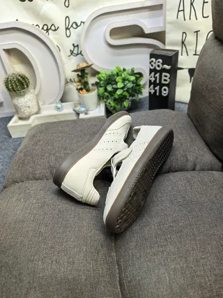Black Beige Suede-Like Upper Cream Lining Mary Jane Shoes 6