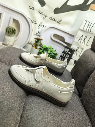 Black Beige Suede-Like Upper Cream Lining Mary Jane Shoes 7