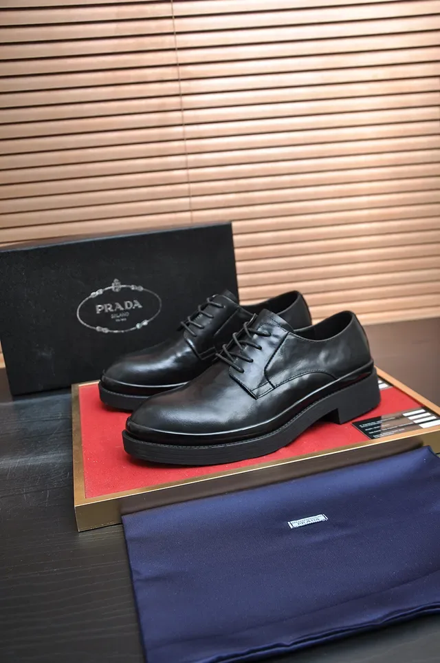 Chaussure Oxford à plateforme avec embout cap noir 4
