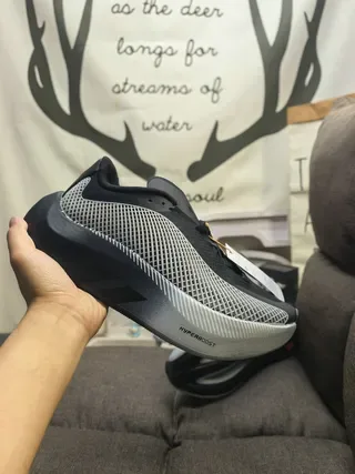 Blue and Black Mesh Upper Sculpted Midsole Lifestyle Sneakers 5