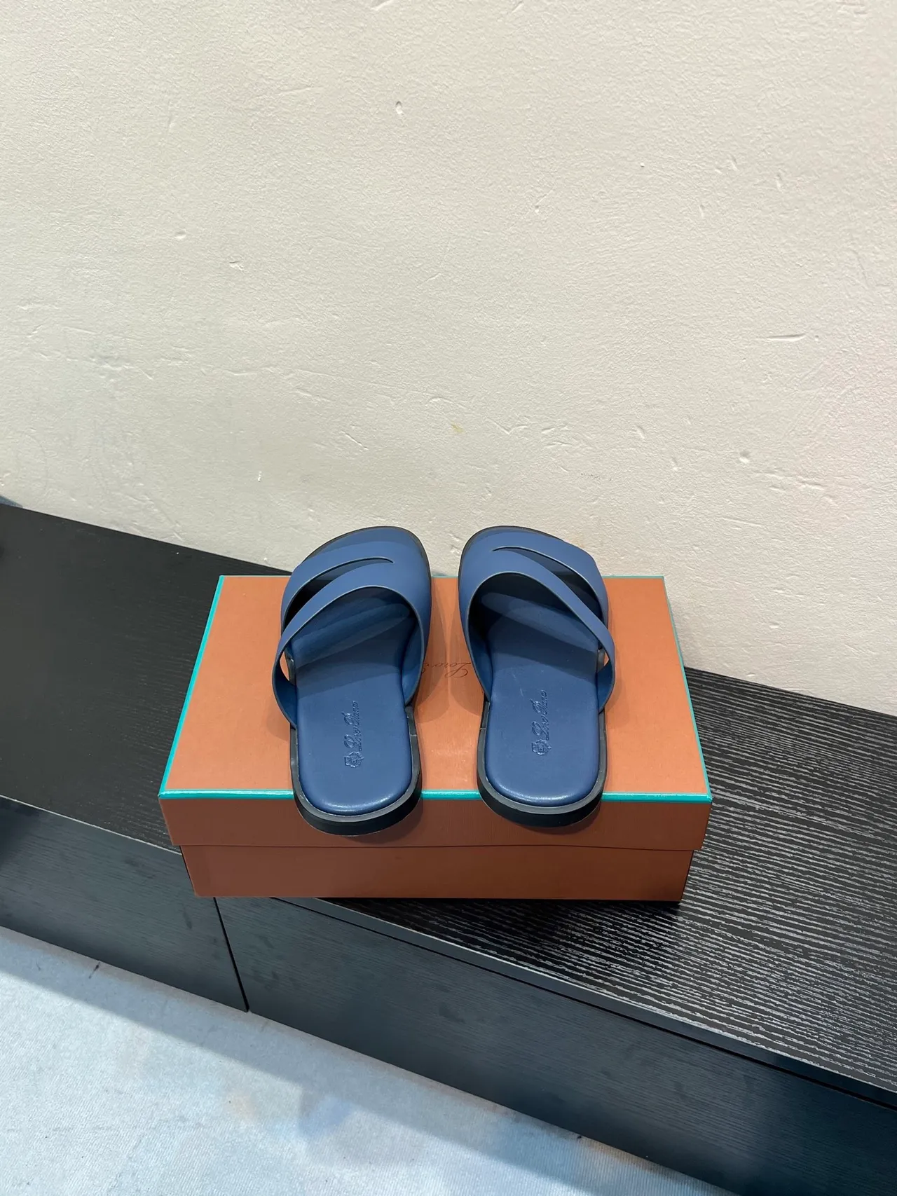 Blue Black Double-Strap Flat Sole Slippers 6