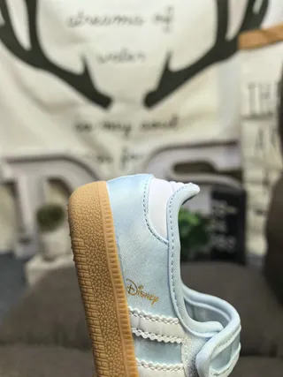 Zapatos Mary Jane con parte superior de satén azul marrón claro y suela de goma 3