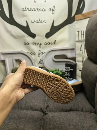 Zapatos Mary Jane con parte superior de satén azul marrón claro y suela de goma 4