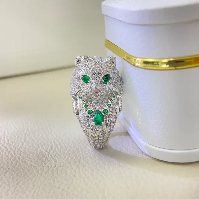 Boucheron Panther Head Pavé Diamond and Green Gemstone Ring 4