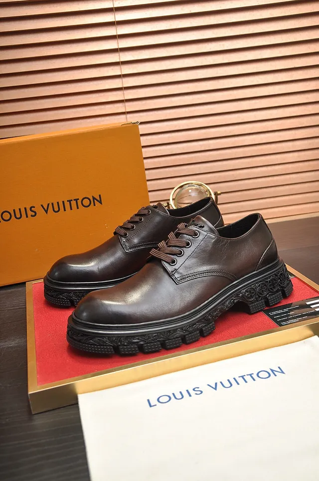 Brown Black Sculpted Ornate Sole Polished Leather Derby Shoes 8