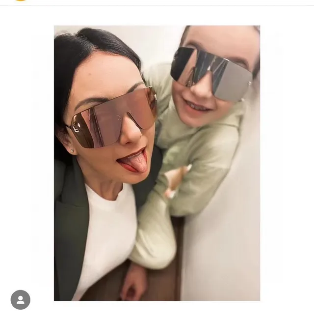 Brown Gold Shield-Style Rimless Sunglasses 2