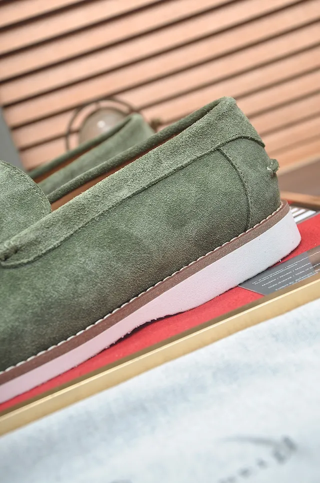 Brunello Cucinelli Verde Branco Camurça Superior Moc-Toe Costura Mocassim 9