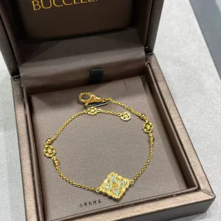 Buccellati سوار سلسلة ذهبية مع نقش زهوري