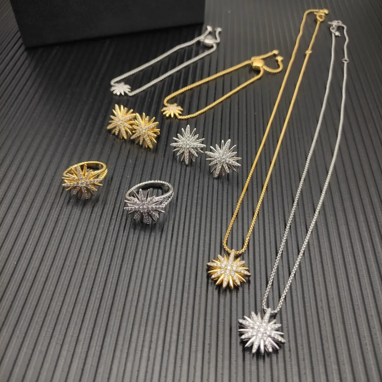 David Yurman Starburst Motif Pavé 黄色金戒指 4