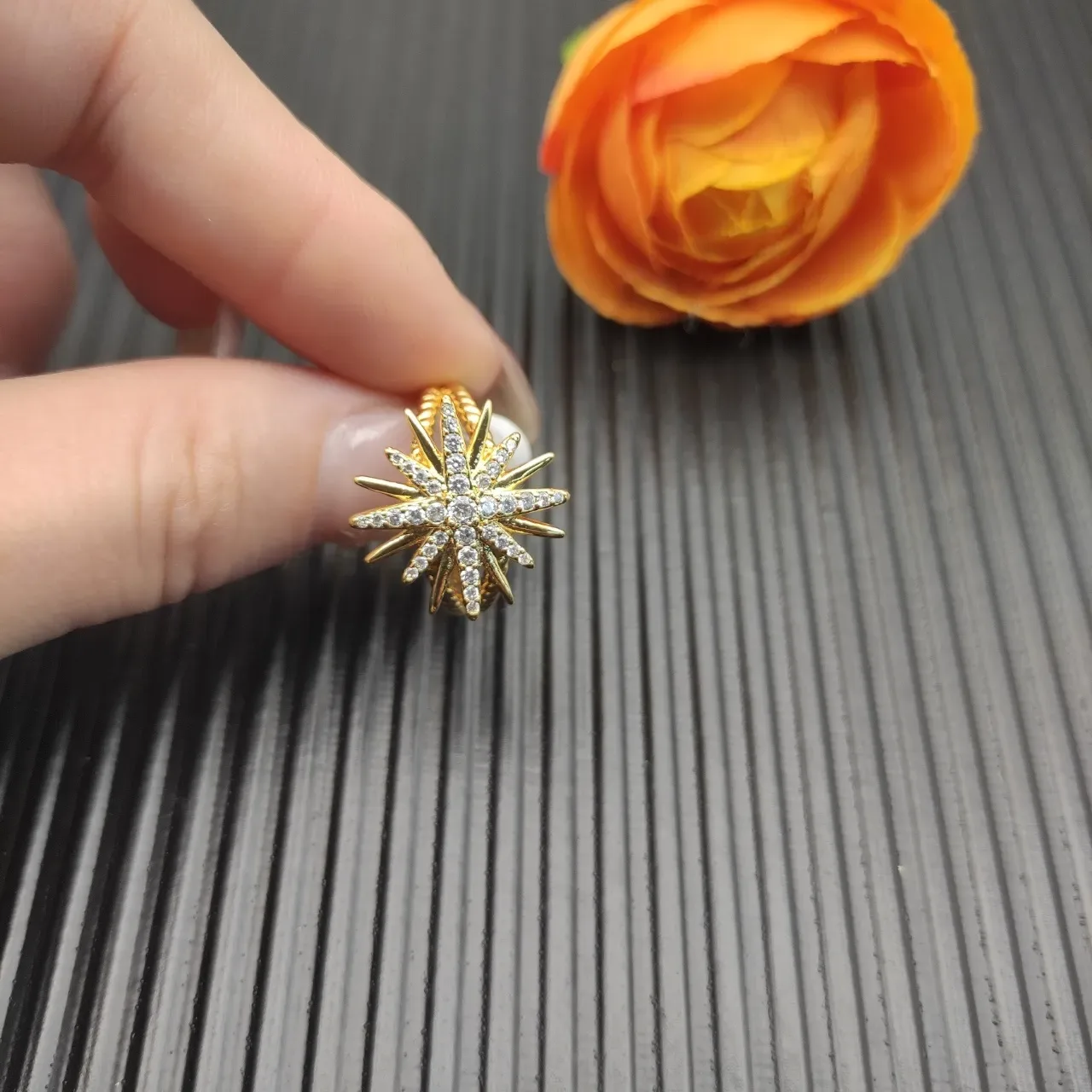 David Yurman Starburst Motif Pavé 黄色金戒指 7