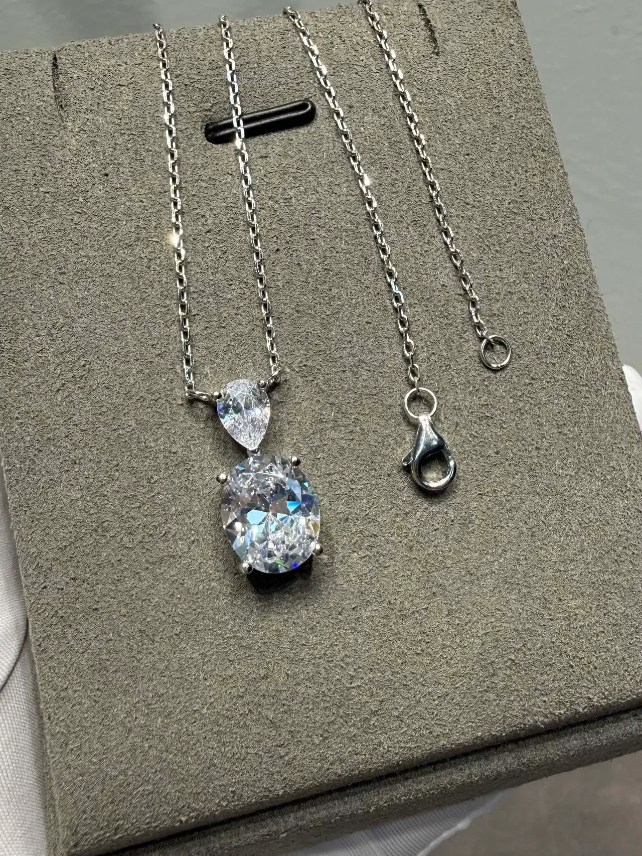 Double-Stone Oval and Pear-Cut Pendant Necklace 8