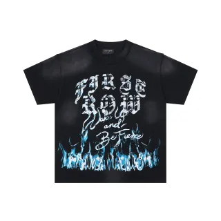 Camiseta negra FIRST ROW con motivo gráfico de llamas