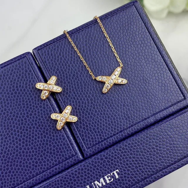 Fred X Motif Full-Pavé Cross Pendant Necklace 7