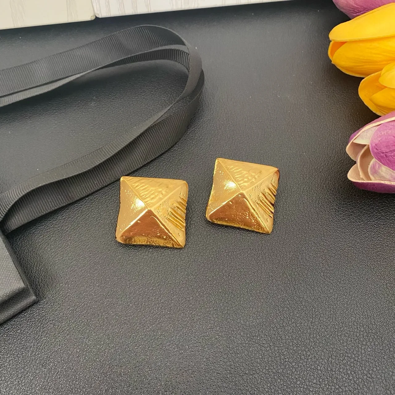 Geometric Pyramid Textured Gold-Toned Stud Earrings 6