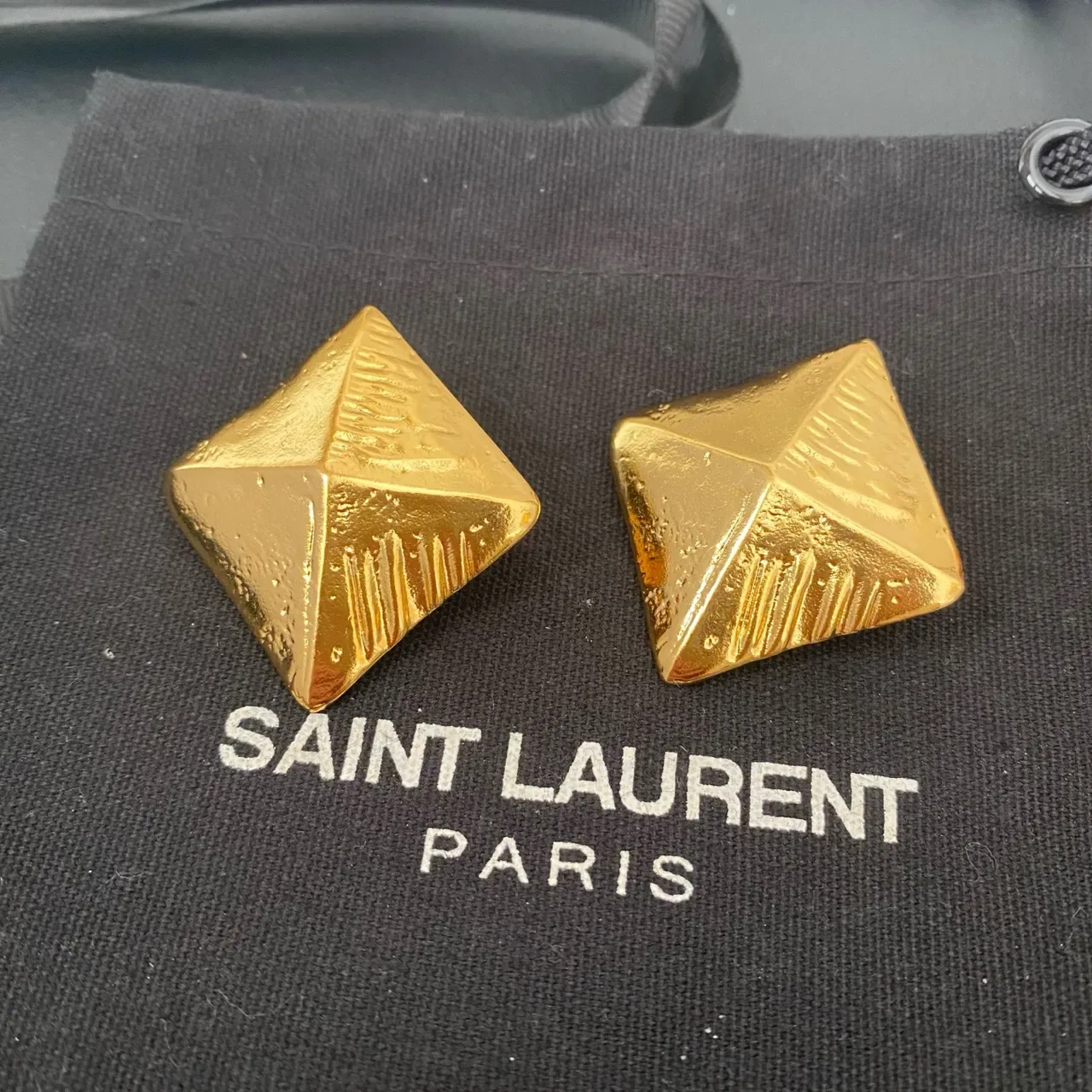 Geometric Pyramid Textured Gold-Toned Stud Earrings 7