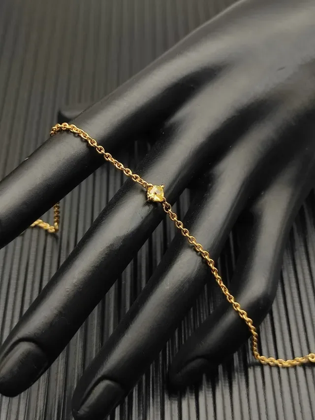 Bracelete de corrente de nó dourada bege com pedra facetada única 5
