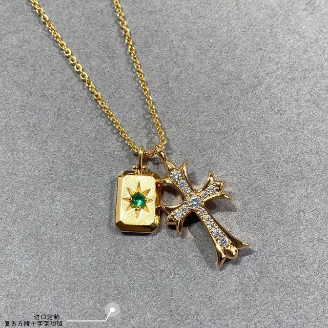 Collier chaîne dorée verte design double pendentif 7