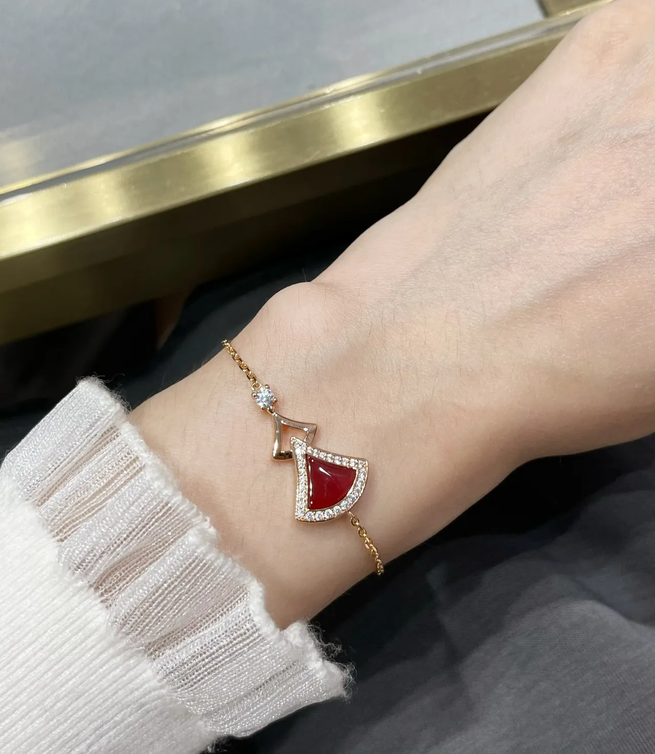 Gold Red Chain Enamel Pendant Bracelet 9