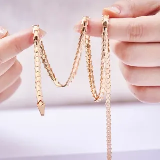 Gold-Tone Articulated Scale-Link Chain Necklace