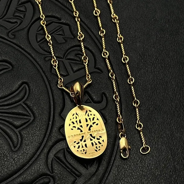 Gold-Tone Filigree Cross Crystal Pendant Necklace 6