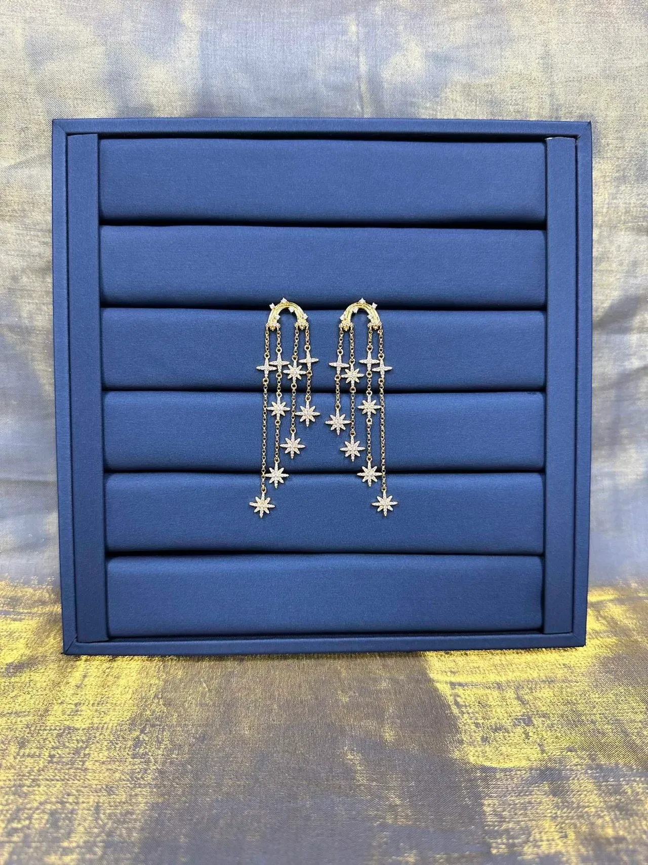 Boucles d'oreilles chandelier en cristal étoile doré 7