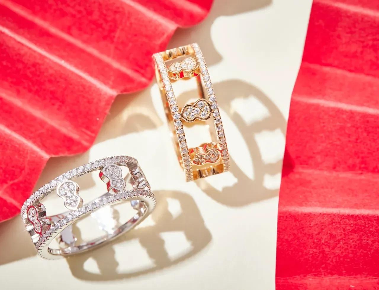 Gold-Toned Pavé-Set Openwork Heart Motif Ring 4