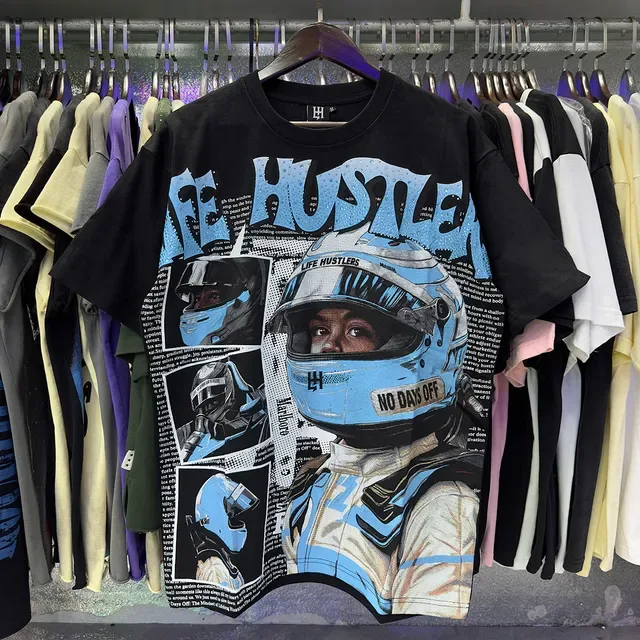 Graphic-Print Racing Helmet Motif T-Shirt 10