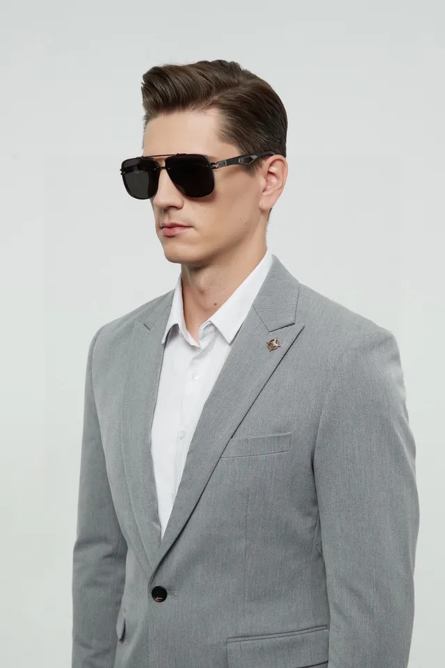 Gray Textured Single-Breasted Notched Lapel Blazer 6