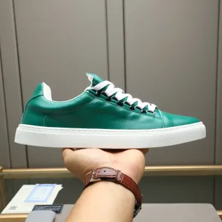 حذاء رياضي جلدي أخضر low-top lifestyle