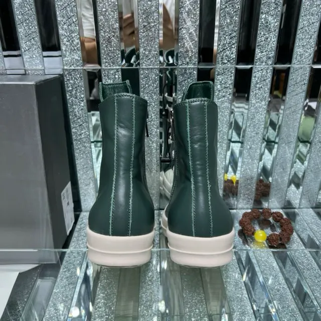 Green White High-Top Leather Boots 8