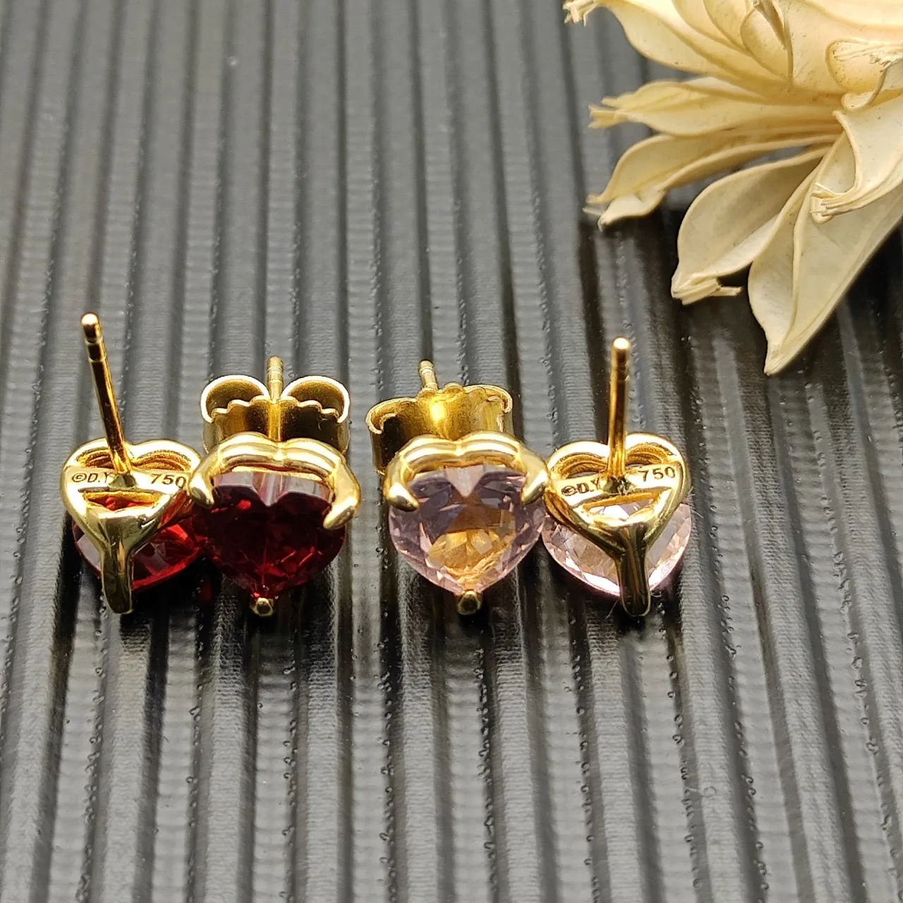Heart-Shaped Faceted Pink Gemstone Stud Earrings 3