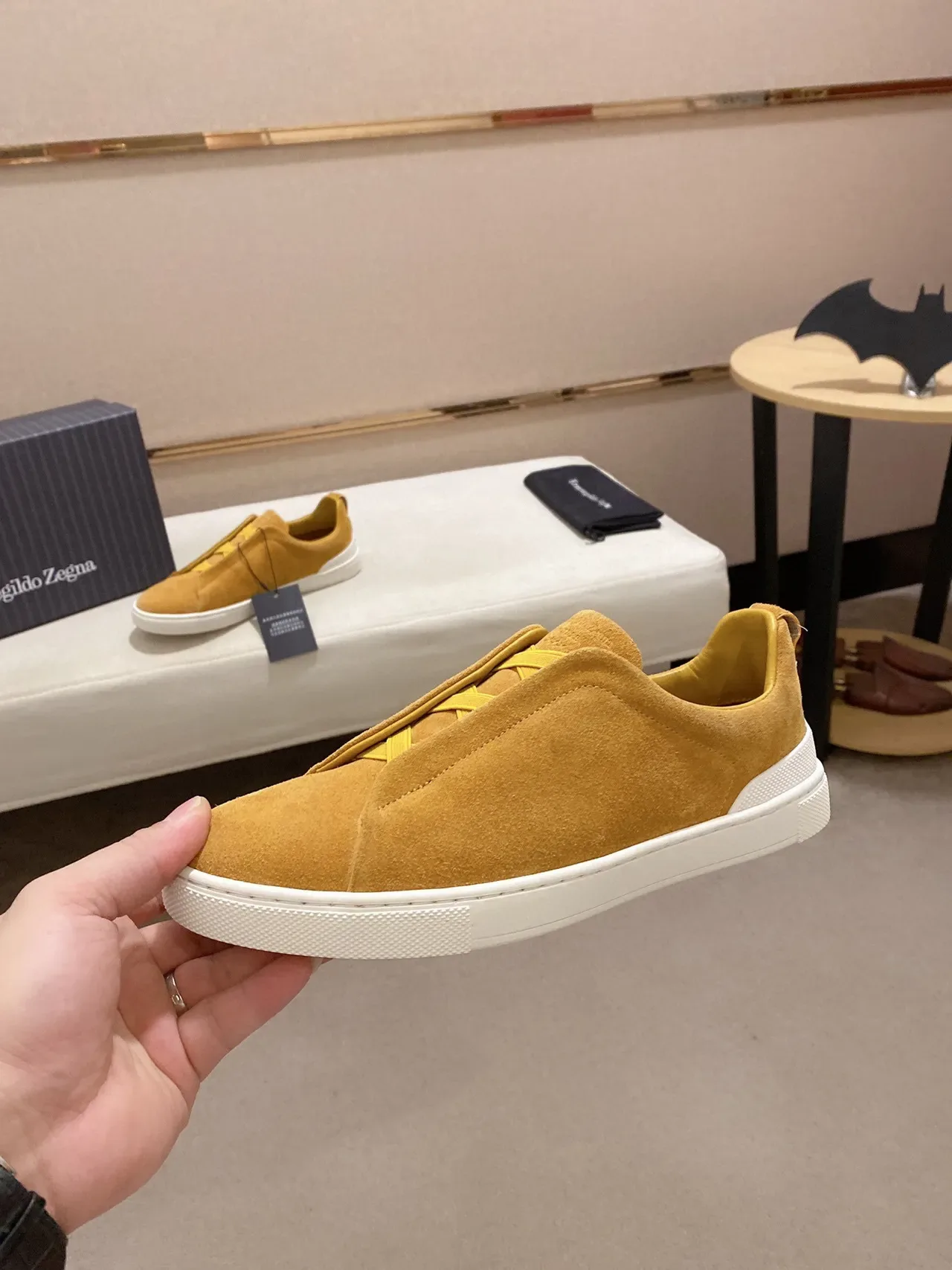 Sneaker Lifestyle Slip-On en Daim Jaune Moutarde 7