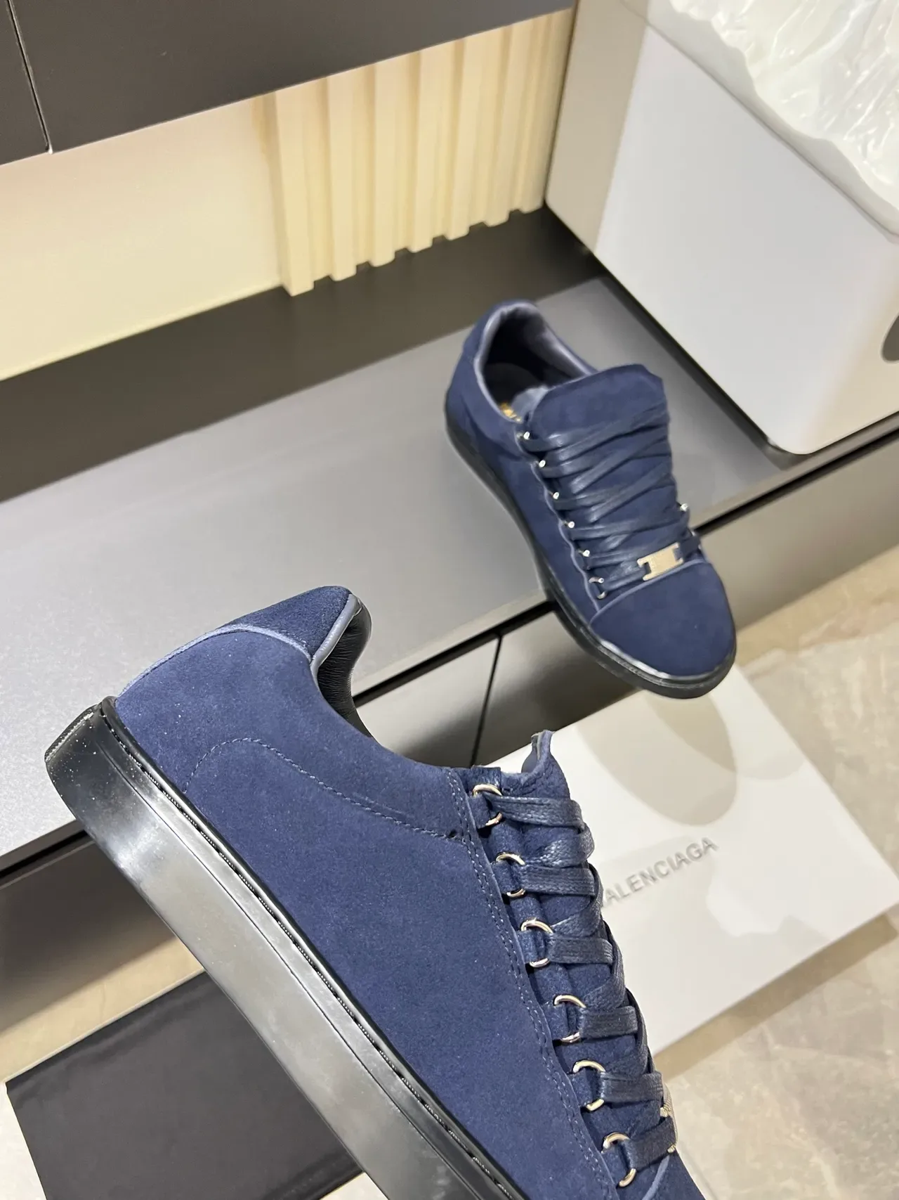 Navy Black Suede Upper Rubber Sole Sneakers 2