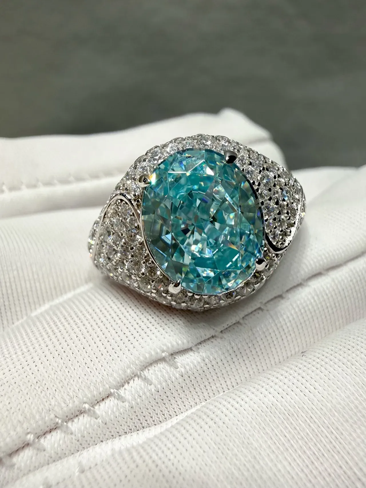 Oval Aqua Gemstone Pavé Halo Ring 2