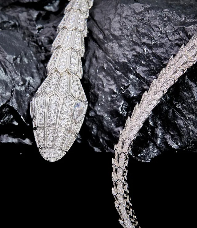 Pavé-Set Snake-Shaped Articulated Necklace 5