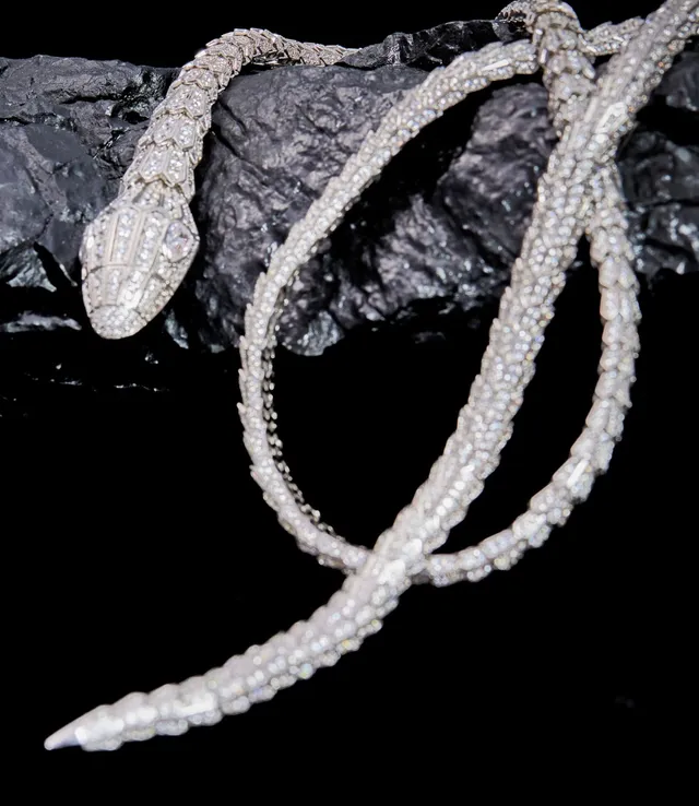 Pavé-Set Snake-Shaped Articulated Necklace 6