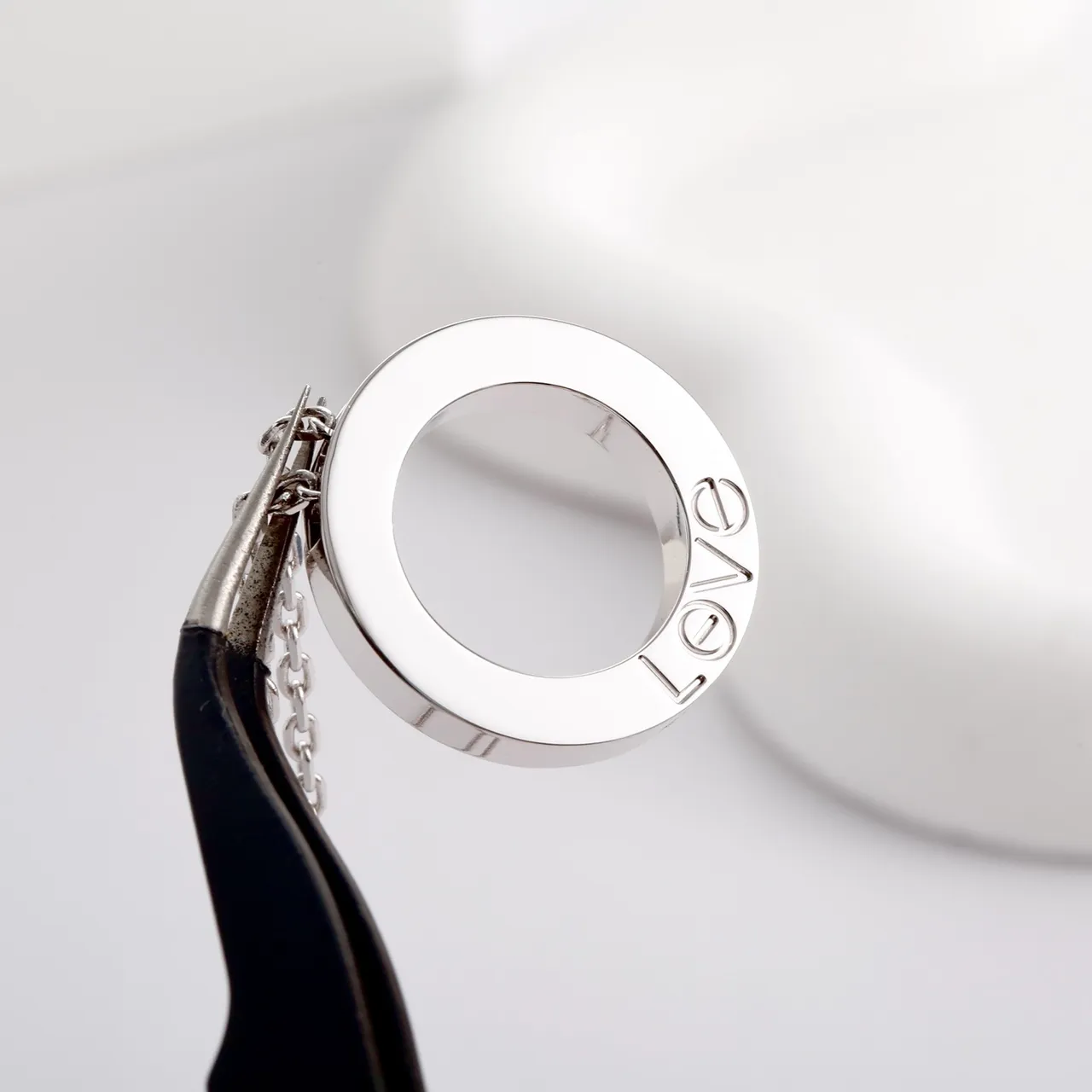 Polished Silver Circular Screw-Accent Pendant Necklace 5