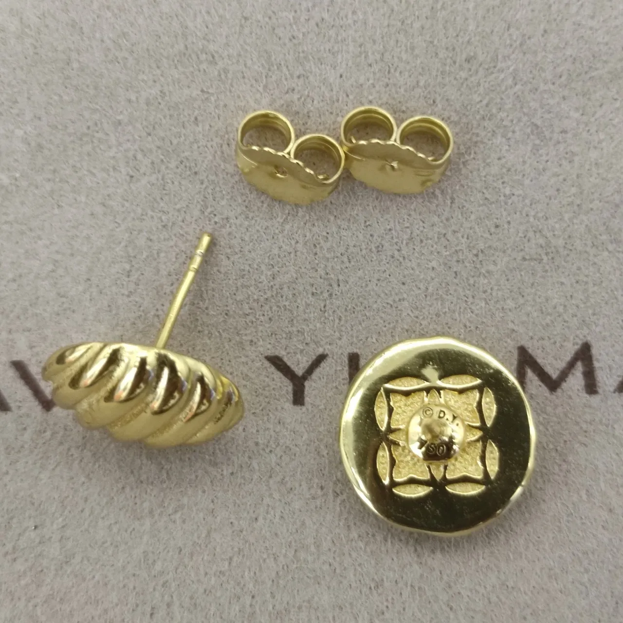 Ribbed Spherical Polished Gold-Tone Stud Earrings 8