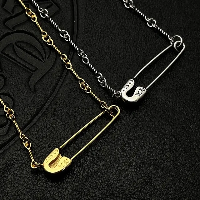 Safety-Pin Floral Cap Pendant Necklace 9