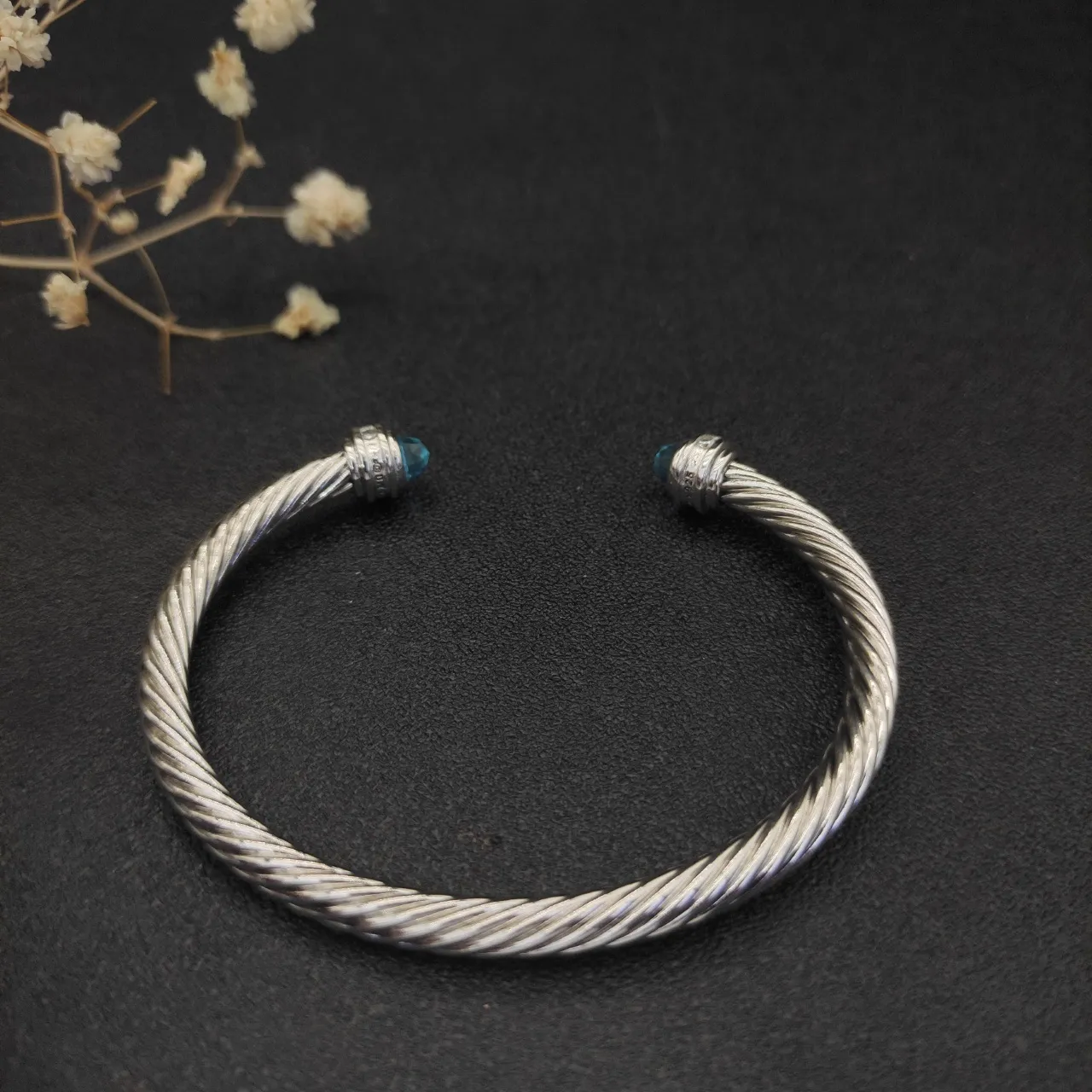 Silver Blue Twisted Cable Faceted Gemstone Ends Bracelet 7