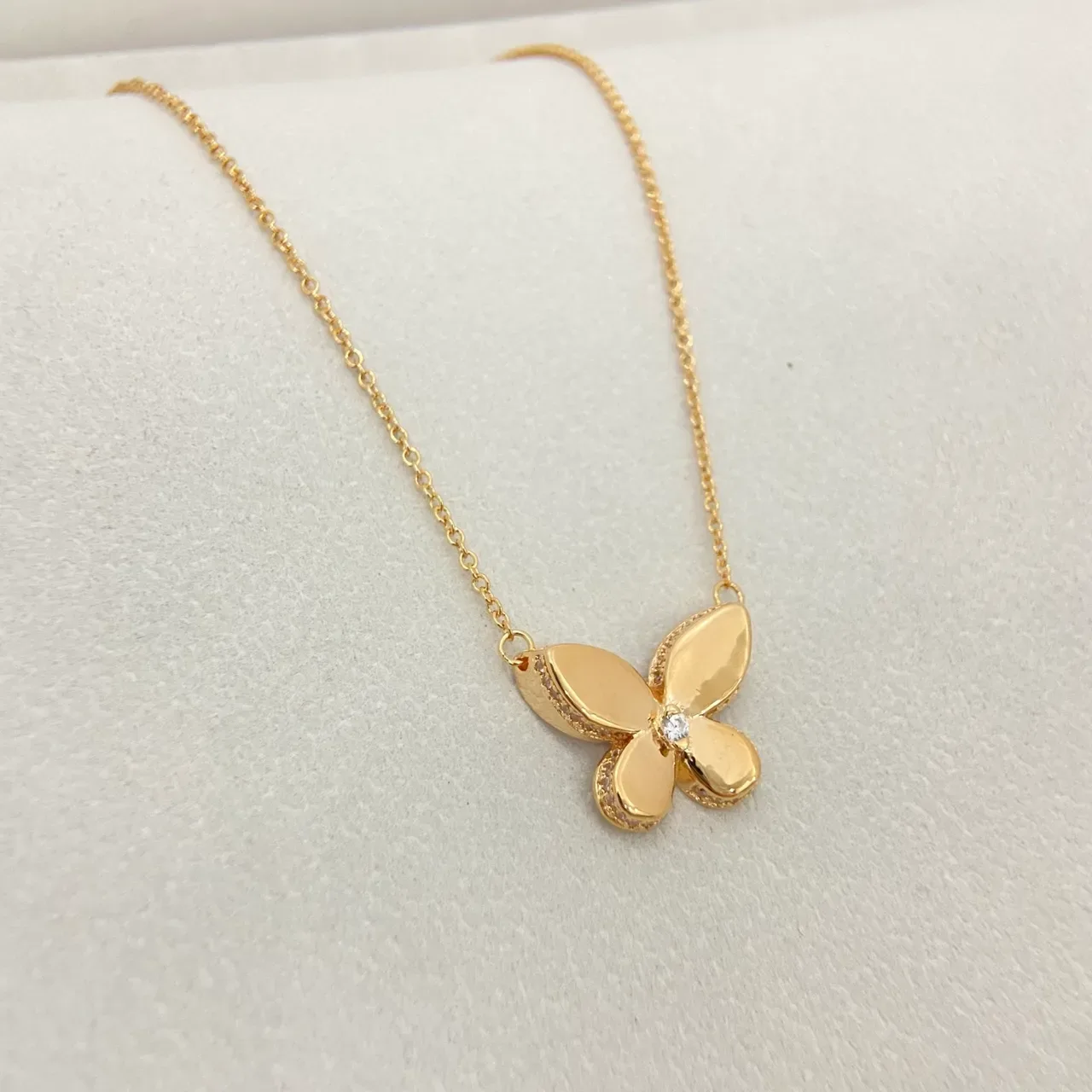 Collier Pendentif Papillon Argent Or Finition Émail Pétale 6