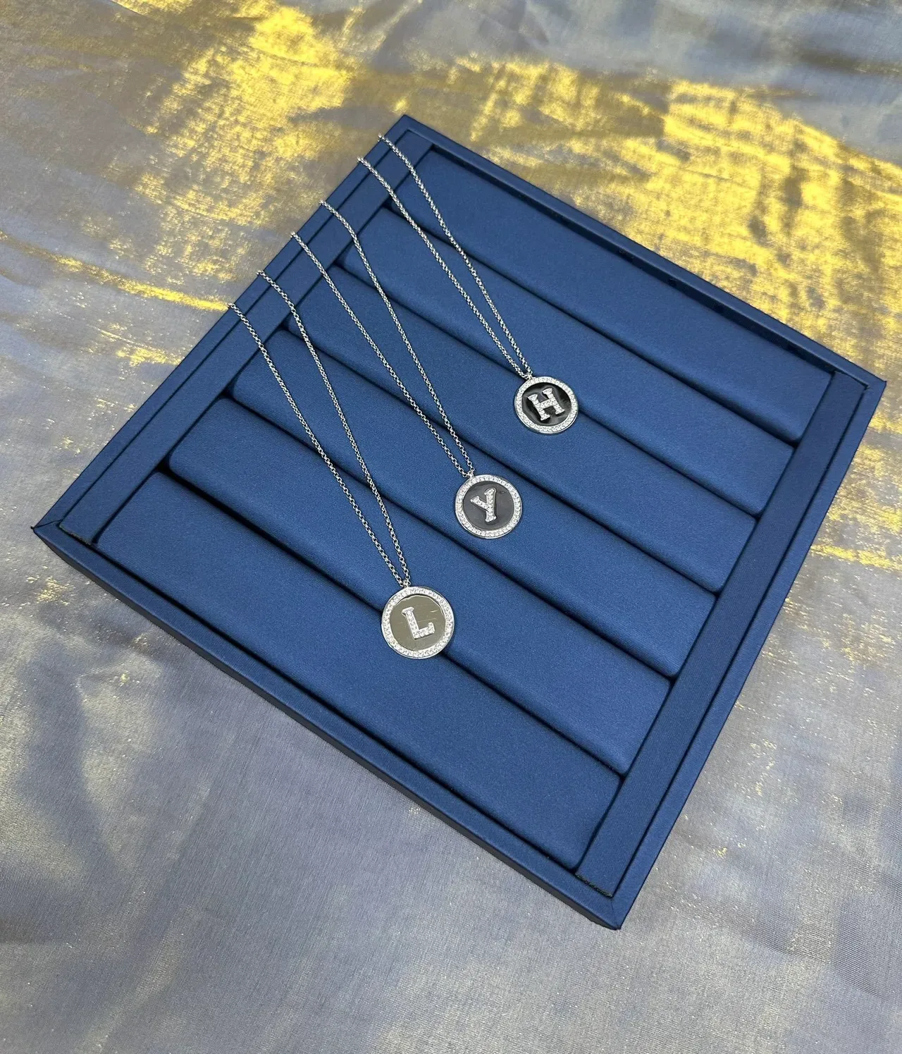 Silver Navy Chain Circular Pendant Necklace 7
