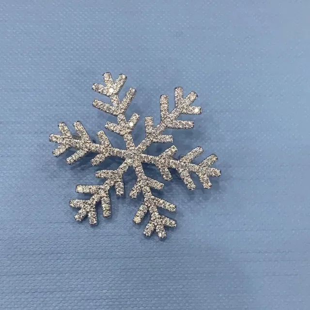 Snowflake Pavé-Set Clear Stone Brooch 2