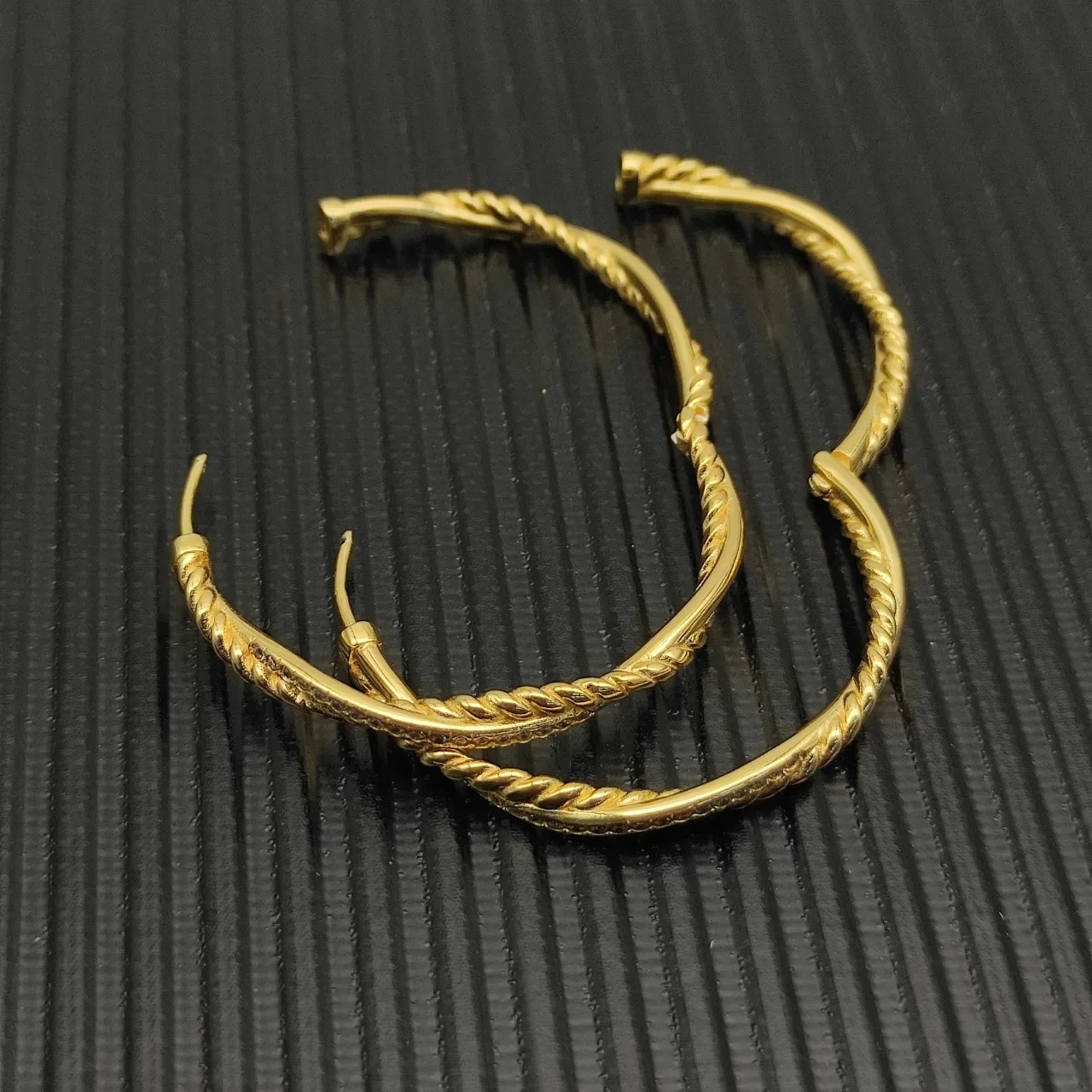 Twisted Rope Pavé Hoop Earrings 9