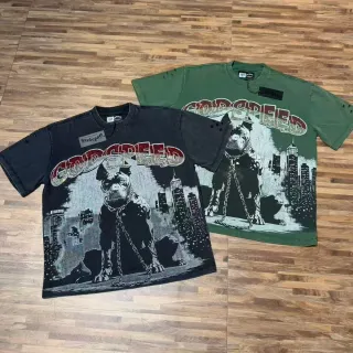 T-shirt graphique Godspeed pitbull paysage urbain