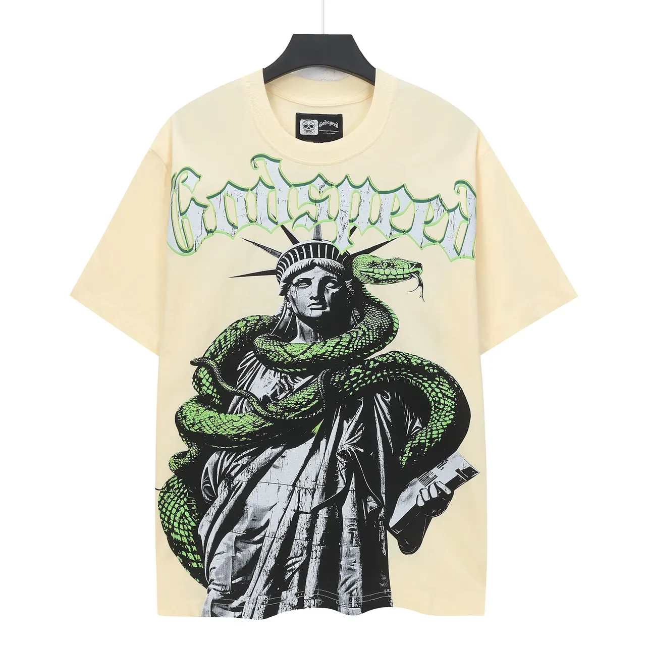 Camiseta beige Godspeed gráfico de serpiente Estatua de la Libertad 2