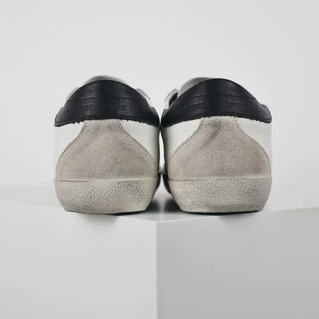 Golden Goose Superstar ডিস্ট্রেসড সাদা চামড়ার লাইফস্টাইল স্নিকার 8